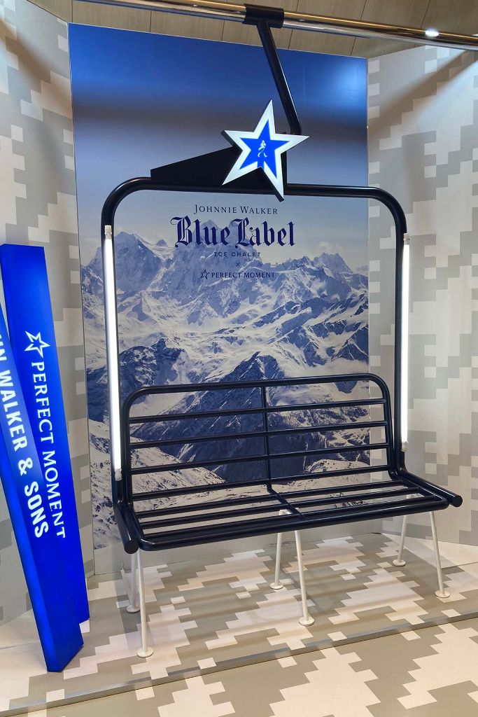 リフト：プロモーション什器（リフト風） - 一点物の特注金物